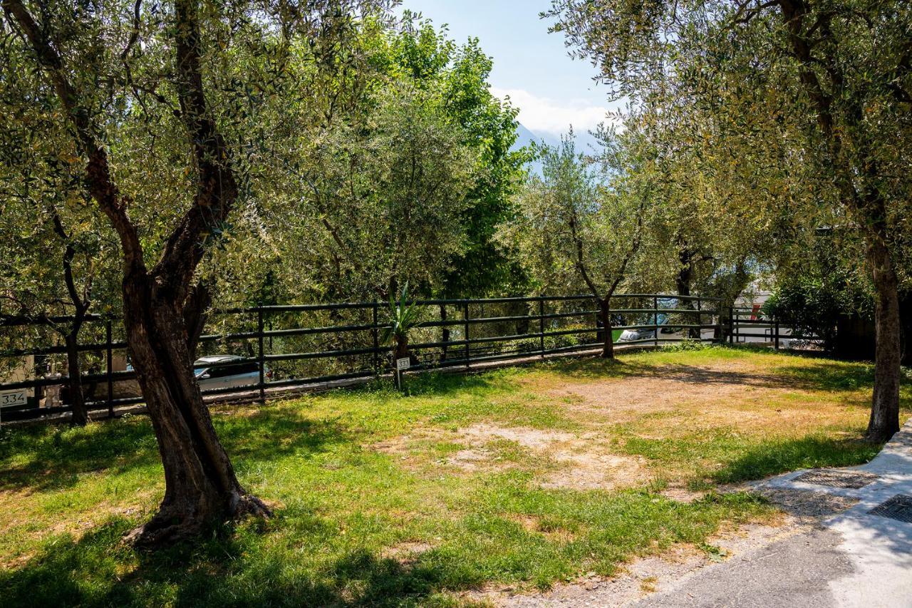 Campeggio Garda Otel Limone sul Garda Dış mekan fotoğraf